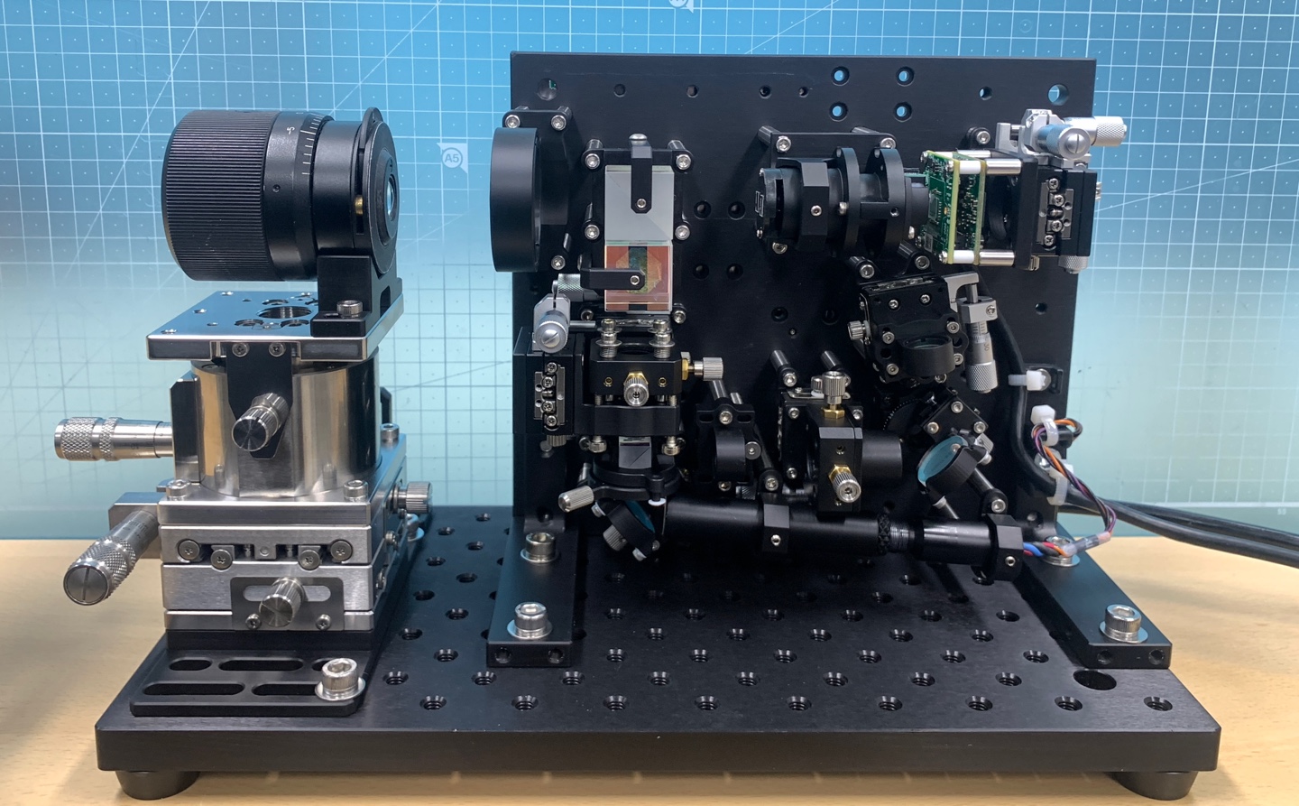 Rotating laser transmitter | WIKIOPTICS